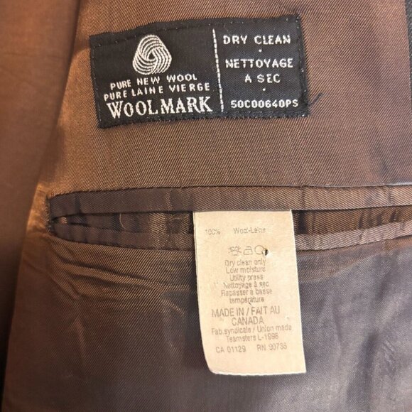 CALVIN KLEIN 3 Button Gray Sport Jacket - Mens Size 50L 100% Pure New Wool - Picture 3 of 7